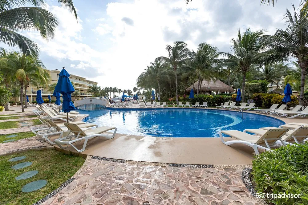 Outdoor Swimming Pool